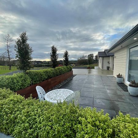 Veld View Bed And Breakfast Tuakau ภายนอก รูปภาพ