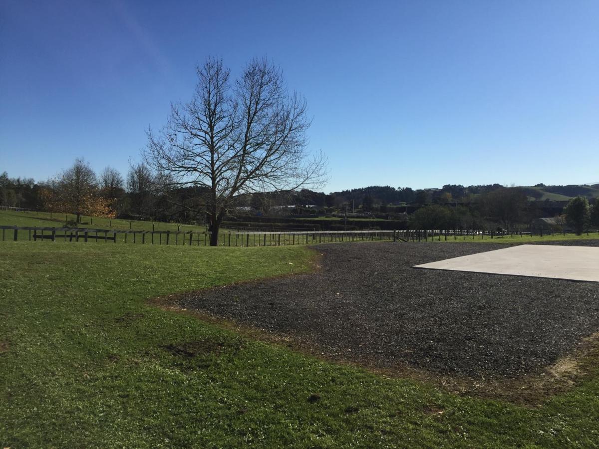 Veld View Bed And Breakfast Tuakau ภายนอก รูปภาพ