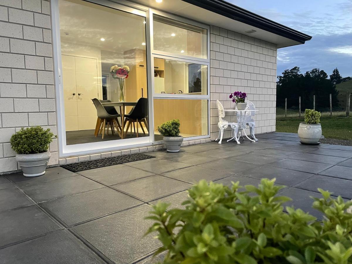 Veld View Bed And Breakfast Tuakau ภายนอก รูปภาพ