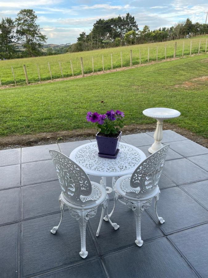 Veld View Bed And Breakfast Tuakau ภายนอก รูปภาพ