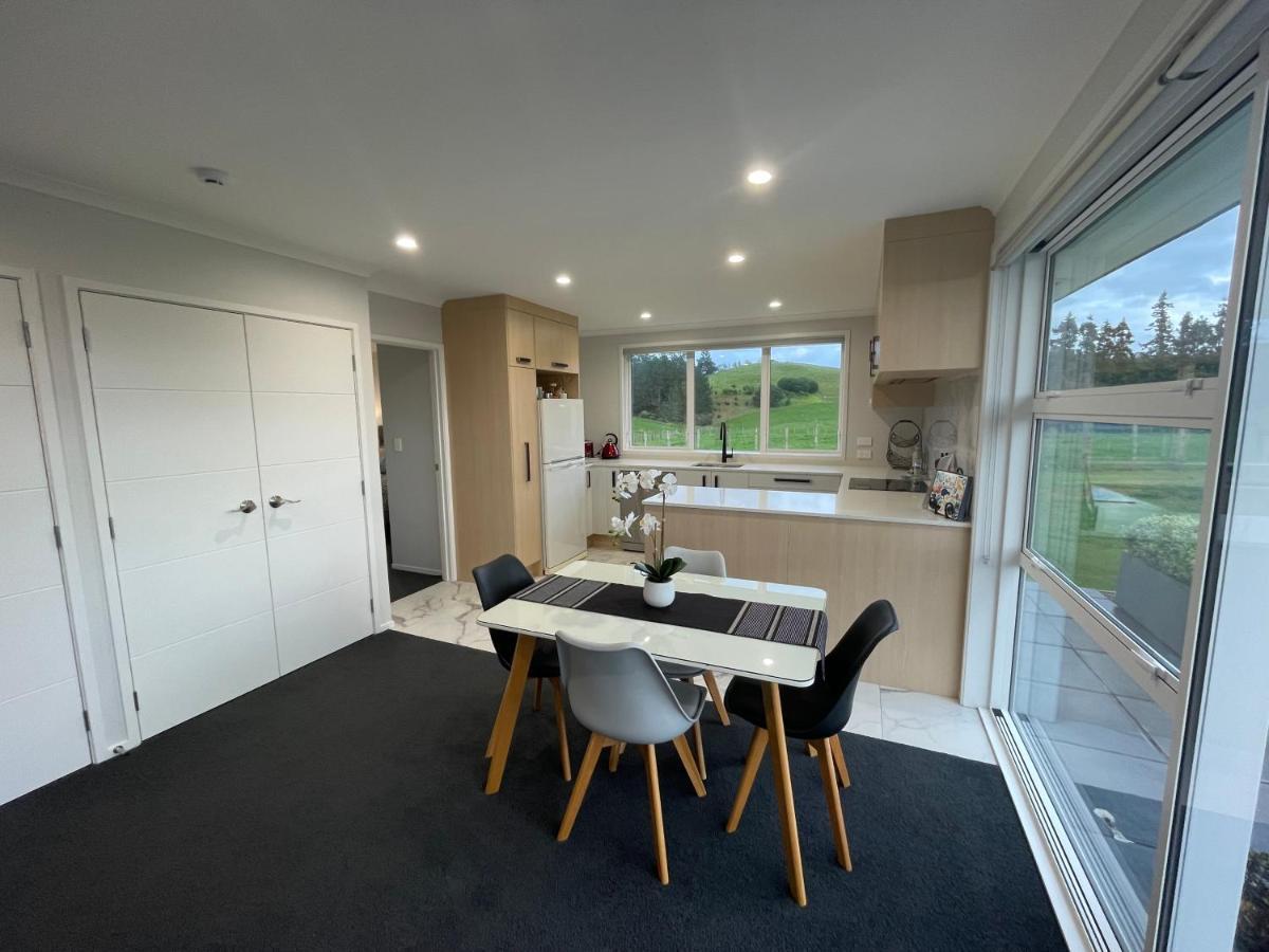Veld View Bed And Breakfast Tuakau ภายนอก รูปภาพ
