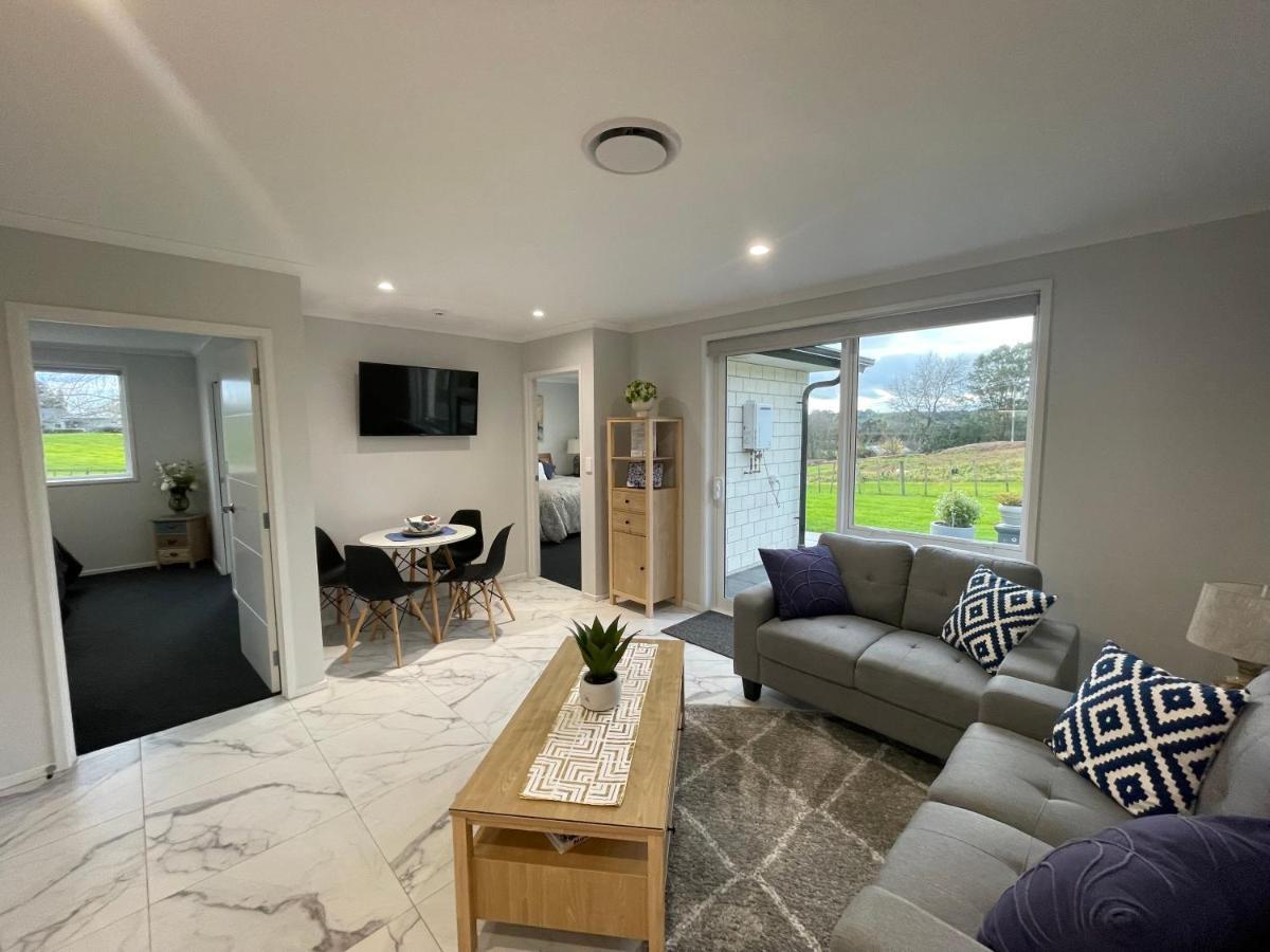 Veld View Bed And Breakfast Tuakau ภายนอก รูปภาพ