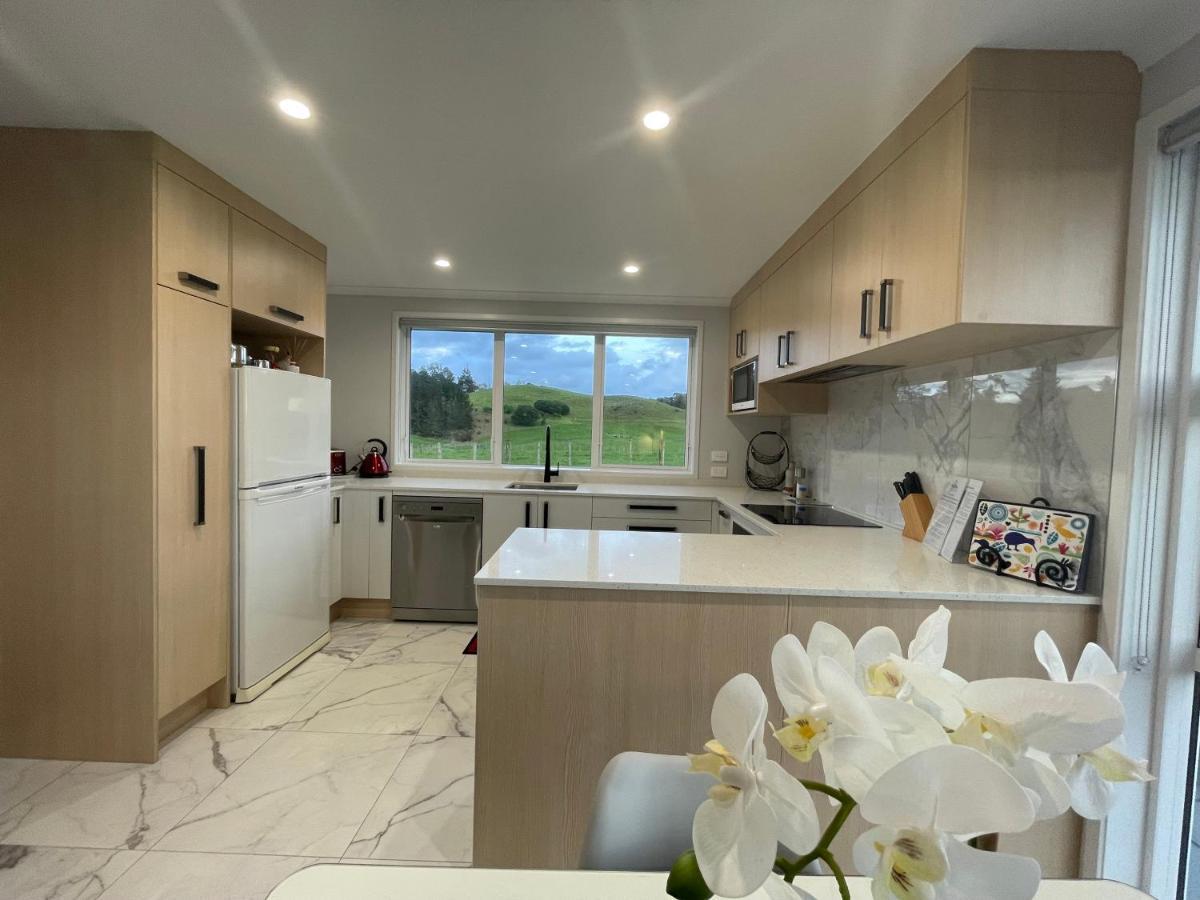 Veld View Bed And Breakfast Tuakau ภายนอก รูปภาพ