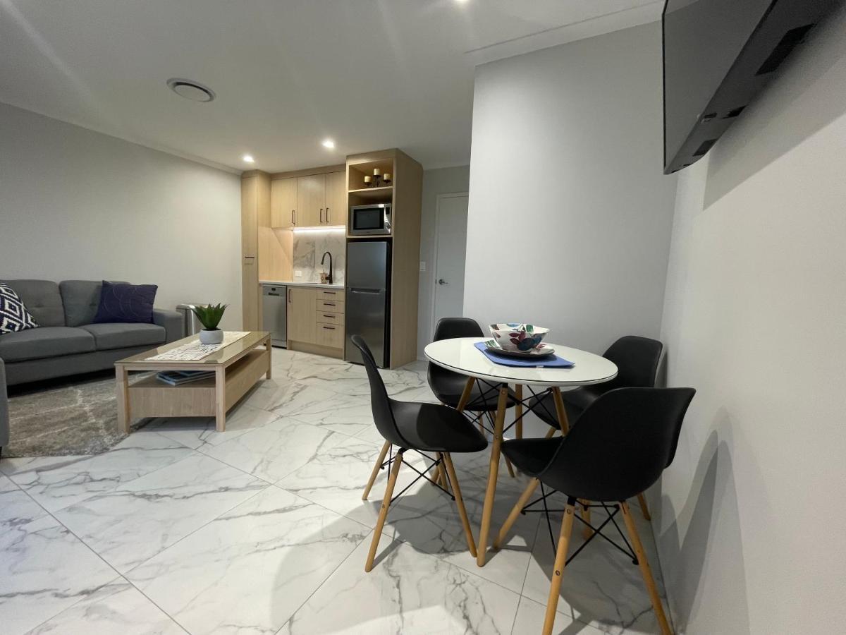 Veld View Bed And Breakfast Tuakau ภายนอก รูปภาพ
