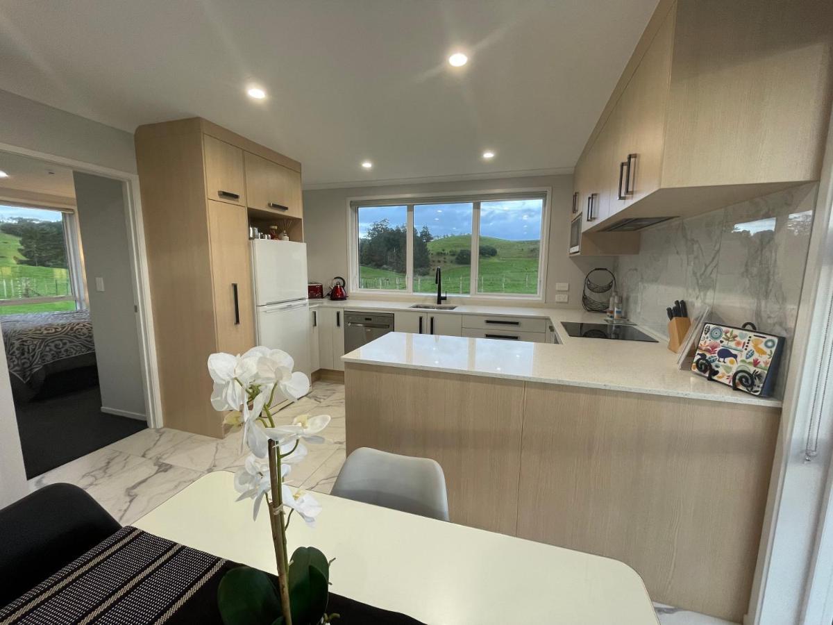 Veld View Bed And Breakfast Tuakau ภายนอก รูปภาพ
